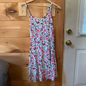 Old Navy knee length flower sundress, xs